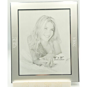 Court Awards 2018 Picture Frame 8x10 Silver Plated Glass Display Stand/Wall Moun